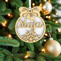 Personalizowana bombka z imieniem – drewniana ozdoba choinkowa 10 cm z filcem (3 kolory)