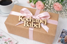 Drewniany napis „Kochanej Babci” 7 cm – dekor ze sklejki 3 mm do decoupage i scrapbookingu